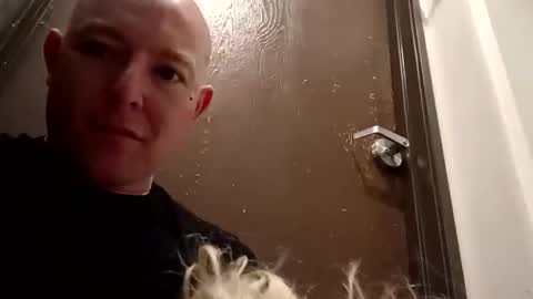 Snapshot of luckilyfound33 chatting on 02.19.26 luckilyfound33 online show from 02.19.26