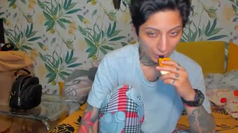 Snapshot of lucky_denizz chatting on 02.21.26 lucky_denizz online show from 02.21.26