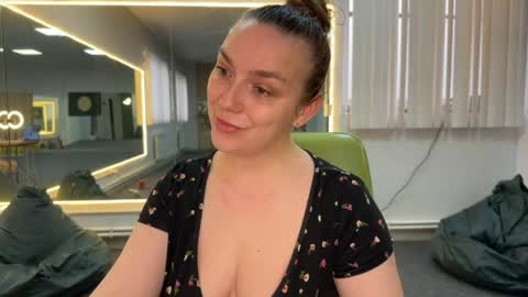 lucky_foryou_baby online show from 05.30.26