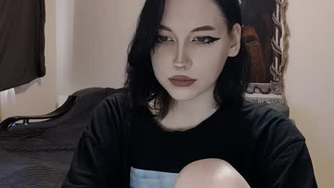 luckybastrad0677 online show from 06.17.26