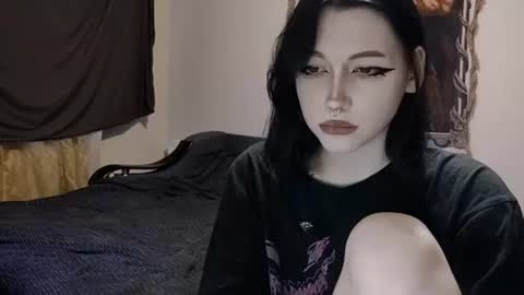 luckybastrad0677 online show from 06.24.26