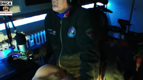        call me  Stefan online show from 02.01.25