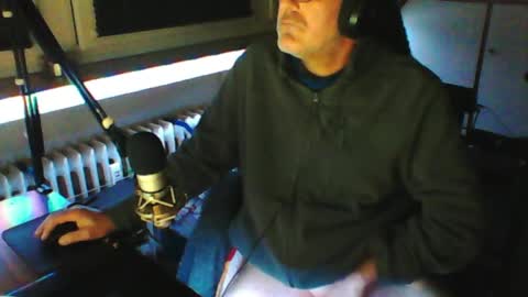        call me  Stefan online show from 04.18.26