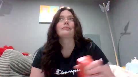 Snapshot of luckygirl96 chatting on 11.20.25 luckygirl96 online show from 11.20.25