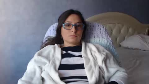 luckylinda23 online show from 10.15.25
