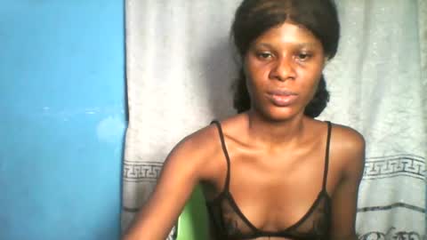 Snapshot of luckymadequeen chatting on 07.10.26 Gloria online show from 07.10.26