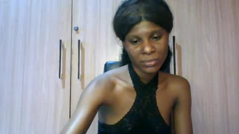 Snapshot of luckymadequeen chatting on 07.18.26 Gloria online show from 07.18.26