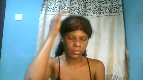 Snapshot of luckymadequeen chatting on 07.29.26 Gloria online show from 07.29.26