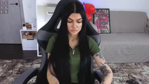 Monika online show from 02.17.26