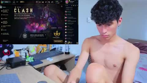 Lu Independent Model online show from 12.13.25