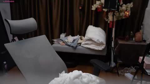 Lucy online show from 09.21.25