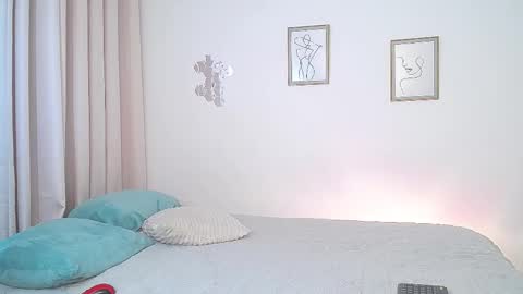 Lucia online show from 03.21.26