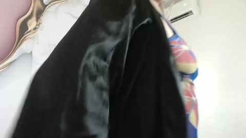 Lucy online show from 09.11.25