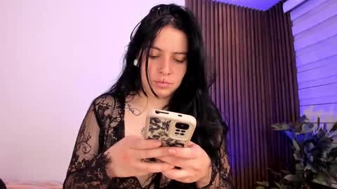 Snapshot of lucy_smith7 chatting on 01.23.25 Sofia  online show from 01.23.25