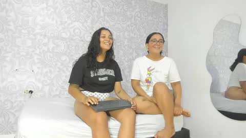 lucyandbella online show from 04.10.26