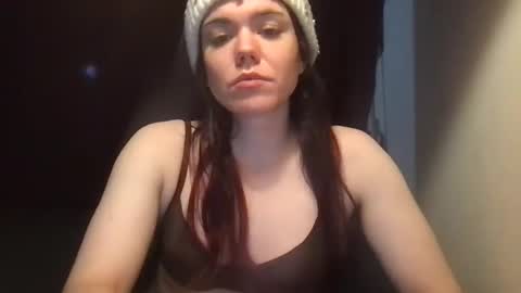 Snapshot of lucylarsonisbored chatting on 01.18.25 Lucy Larson online show from 01.18.25