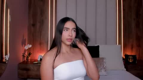 Lucy online show from 06.07.26