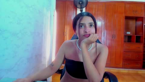 Snapshot of lucyskinny chatting on 05.30.26 LUCY online show from 05.30.26