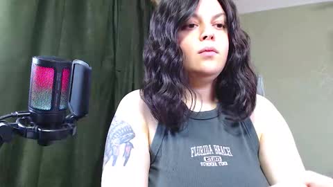 Call me Lucy online show from 09.17.25