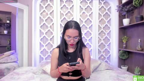 Lucy Liiu online show from 01.20.25