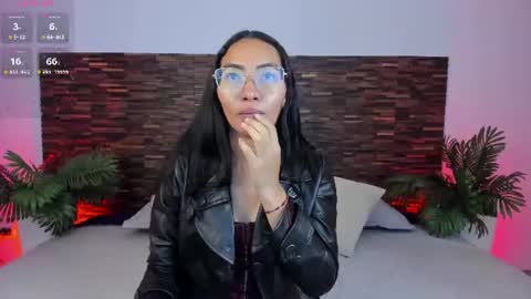 Lucy Liiu online show from 06.29.26