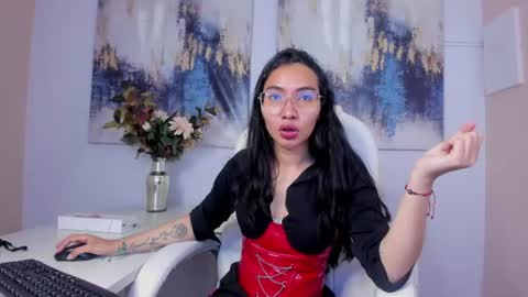 Lucy Liiu online show from 07.24.26