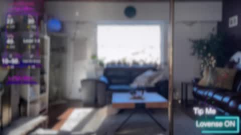 Snapshot of luebeam chatting on 02.12.25 Luubeam INSTA luubeammm TWITTER lunaisreallycu1 online show from 02.12.25