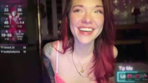 Snapshot of luebeam chatting on 03.31.26 Luubeam INSTA luubeammm TWITTER lunaisreallycu1 online show from 03.31.26