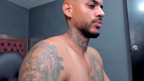 Luigi Vitale online show from 01.01.25