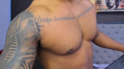 Snapshot of luigi_hot_ chatting on 04.17.26 Luigi Independent model online show from 04.17.26