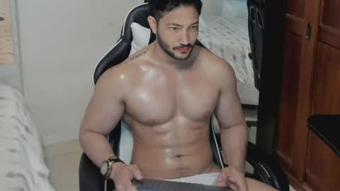 Snapshot of luis_baptista chatting on 05.28.26 luis_baptista online show from 05.28.26