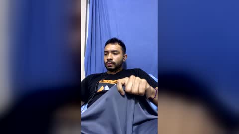 Snapshot of luis_hunk chatting on 05.25.26 Andrew online show from 05.25.26