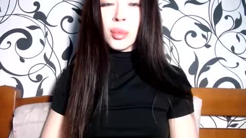 luisa lovedom online show from 06.09.26