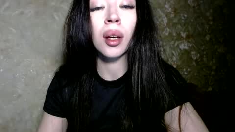 luisa lovedom online show from 07.05.26