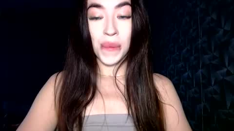 luisa lovedom online show from 07.25.26