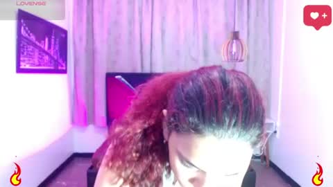Snapshot of luisa_torres__ chatting on 06.10.26 luisa_torres__ online show from 06.10.26
