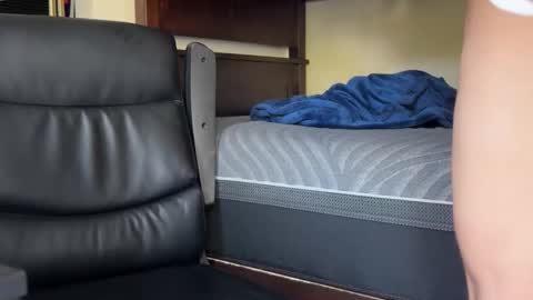 Luis online show from 10.30.25