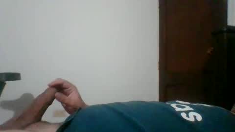 luisfer86 online show from 04.04.26