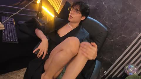 luixdust1 online show from 10.08.25