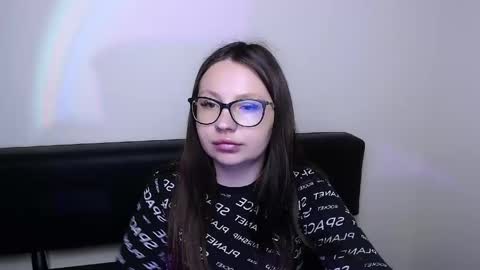 Snapshot of luizaheems_ chatting on 05.22.26 Luiza online show from 05.22.26