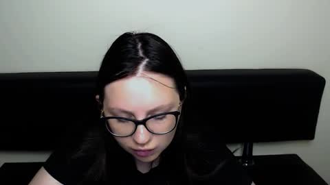 Snapshot of luizaheems_ chatting on 05.27.26 Luiza online show from 05.27.26