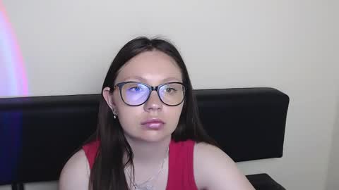 Snapshot of luizaheems_ chatting on 06.11.26 Luiza online show from 06.11.26