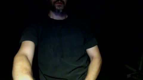 Snapshot of lujara chatting on 04.21.26 Lu online show from 04.21.26