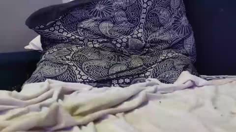 lukabar84 online show from 12.24.24