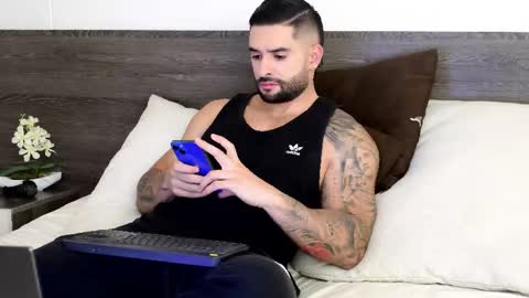 Lukhas f4f online show from 11.21.25