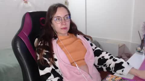 Vicky online show from 01.06.25