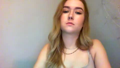 Snapshot of lulu_baby1 chatting on 02.02.25 Lulu Baby18 online show from 02.02.25