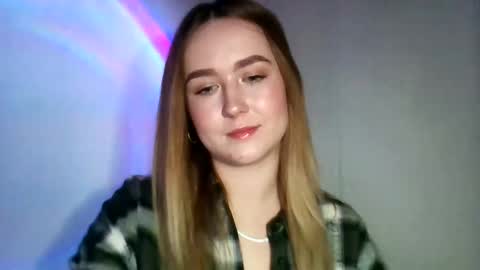 Snapshot of lulu_baby1 chatting on 02.18.25 Lulu Baby18 online show from 02.18.25