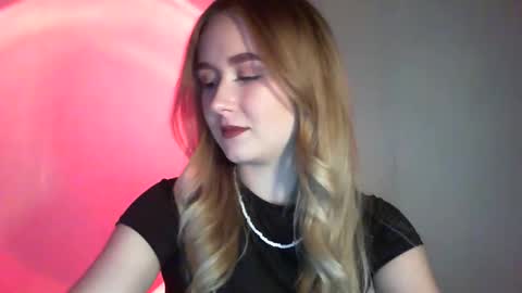 Snapshot of lulu_baby1 chatting on 02.20.25 Lulu Baby18 online show from 02.20.25