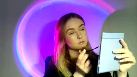 Snapshot of lulu_baby1 chatting on 02.22.25 Lulu Baby18 online show from 02.22.25